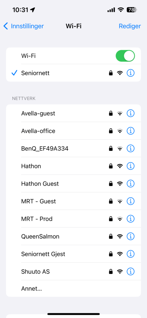 Skjermbilde som viser tilgjengelige wifi-nettverk